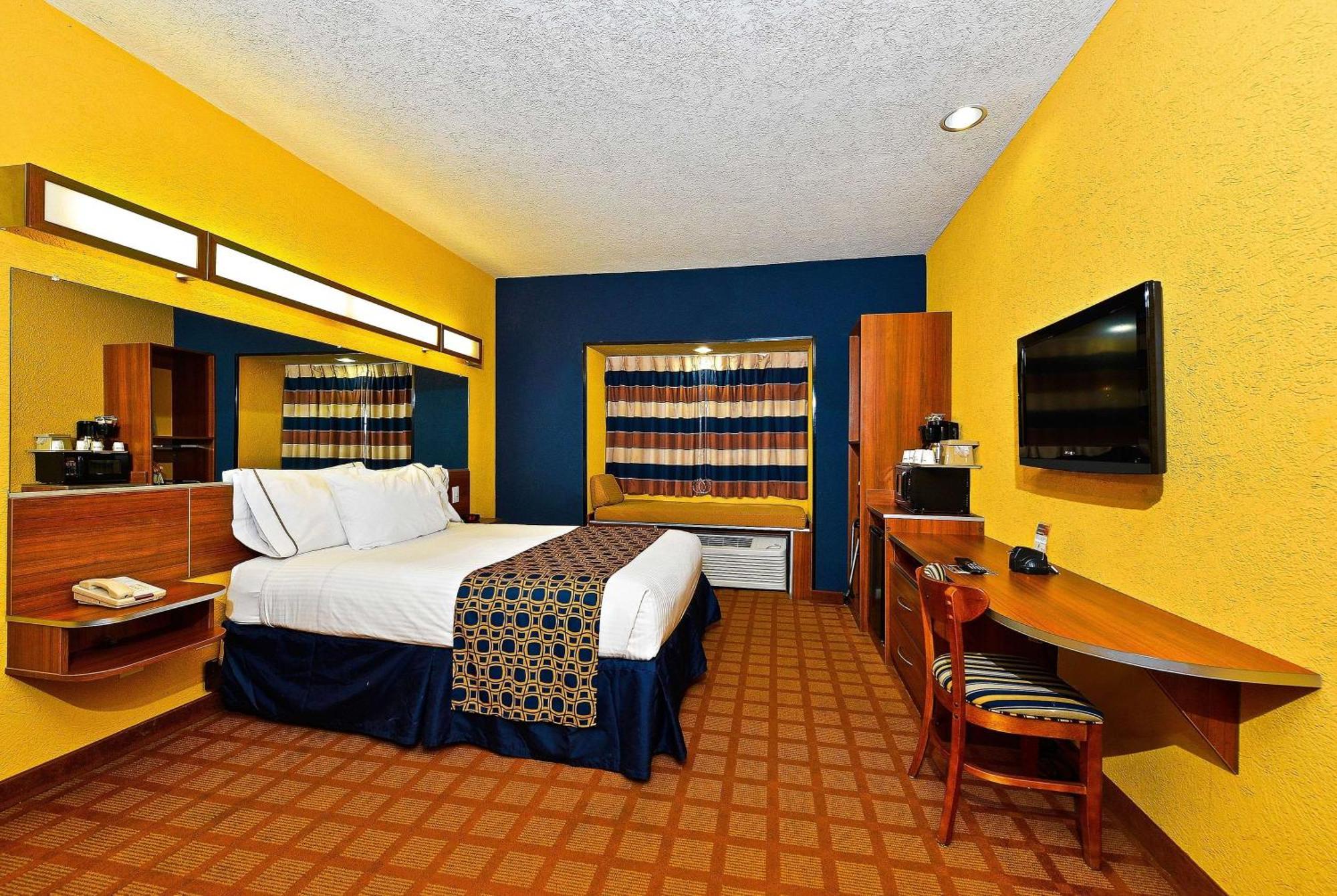 Microtel Inn & Suites By Wyndham New Braunfels I-35 Εξωτερικό φωτογραφία