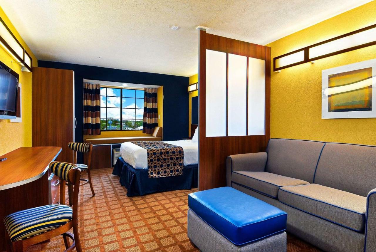 Microtel Inn & Suites By Wyndham New Braunfels I-35 Εξωτερικό φωτογραφία